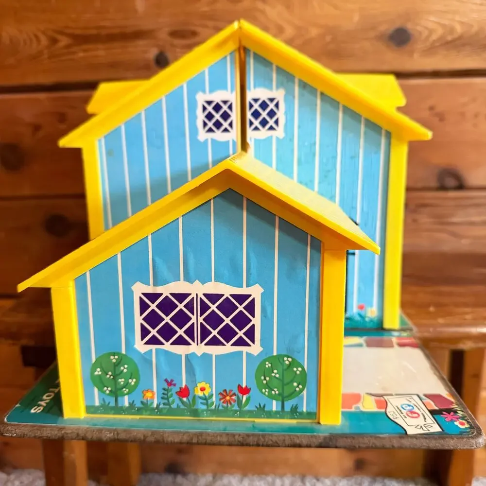 Fisher Price 1971 Doll House